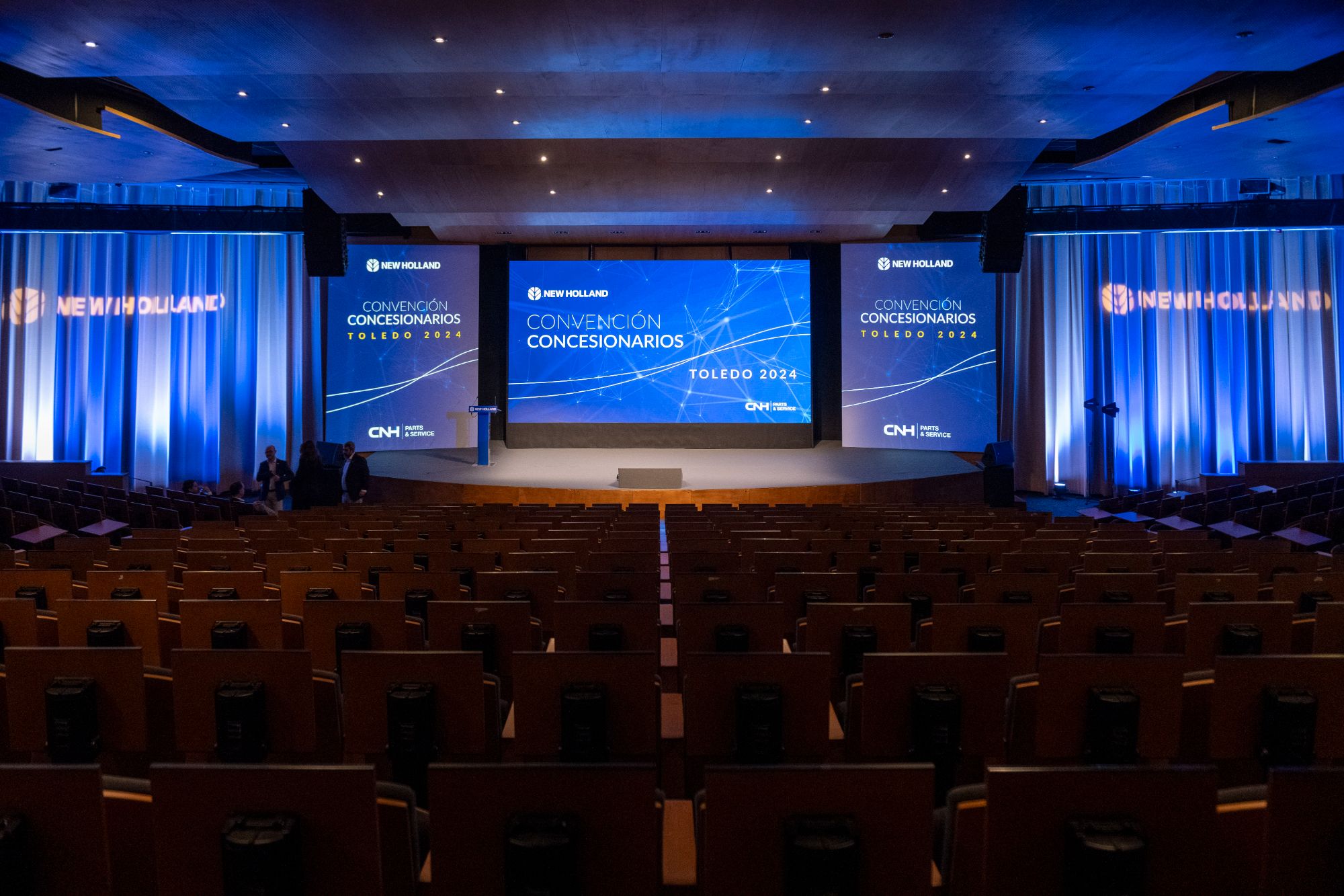 Auditorio lleno durante un congreso